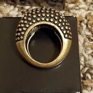 Mark. show your metal ring